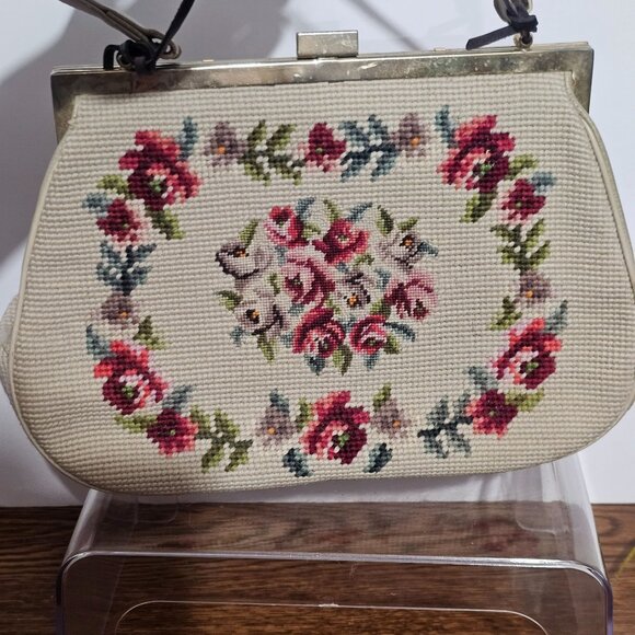 Vintage Floral Needlepoint Handbag Metal Frame Elegant Unique Granny 1960s - Picture 3 of 16